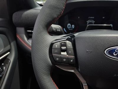 2026 Ford Explorer — photo 21 view