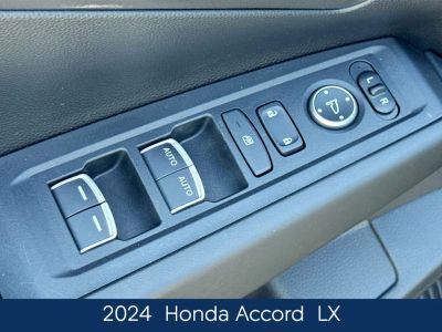2024 Honda Accord - Photo 18