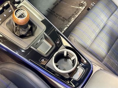 2025 Porsche 911 — photo 19 view
