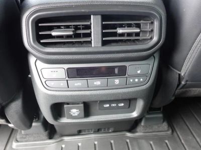 2025 Honda Pilot - Photo 27