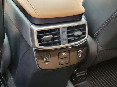 2024 Lexus RX - Photo 21