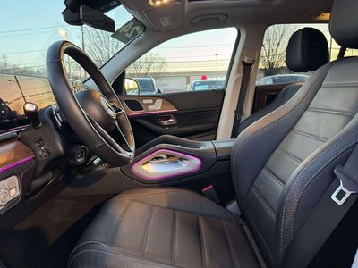 2024 Mercedes-Benz GLE — interior view