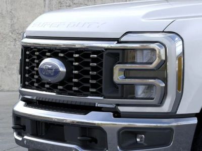 2026 Ford F-350SD — photo 17 view