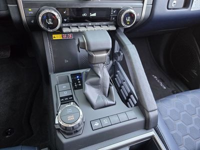 2026 Toyota 4Runner i-FORCE MAX - Photo 13