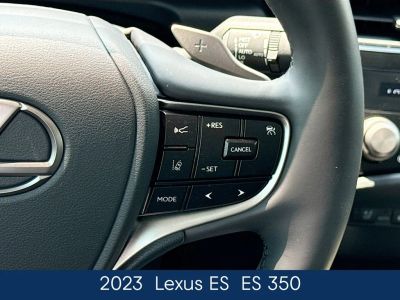 2023 Lexus ES - Photo 27