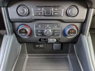 2023 Chevrolet Suburban - Photo 14