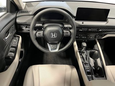 2026 Honda Accord Hybrid - Photo 22