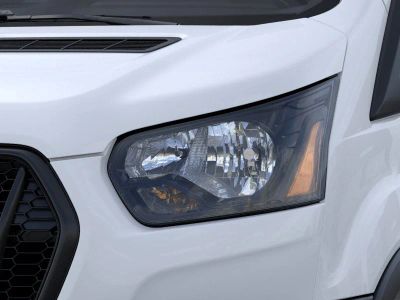 2026 Ford Transit Chassis - Photo 18
