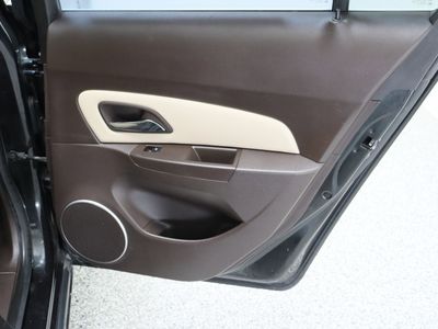 2011 Chevrolet Cruze FWD - Photo 29