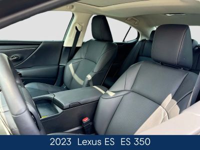 2023 Lexus ES - Photo 7