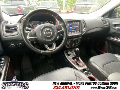 2019 Jeep Compass — photo 15 view