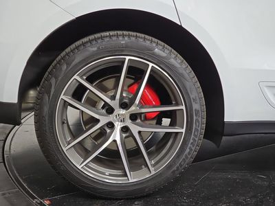 2024 Porsche Macan - Photo 29