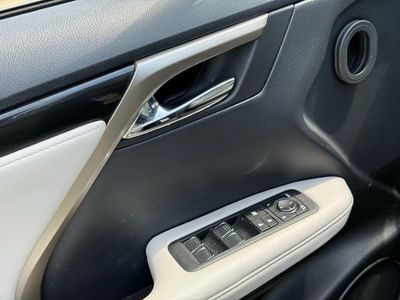 2021 Lexus RX 350 - Photo 21