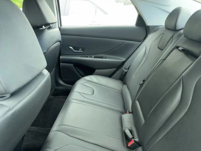 2023 Hyundai Elantra Hybrid - Photo 12