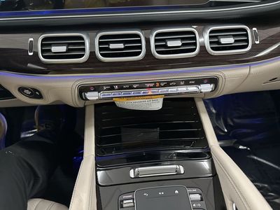 2026 Mercedes-Benz GLE - Photo 18