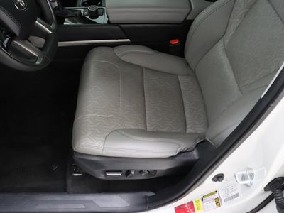 2023 Toyota Tundra 2WD - Photo 15