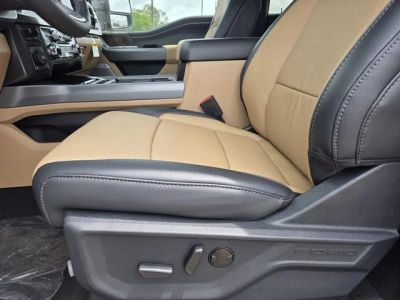 2026 Ford Super Duty — photo 12 view