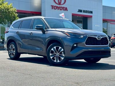 2024 Toyota Highlander XLE - Photo 2