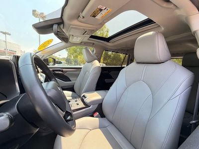2023 Toyota Highlander Limited - Photo 22