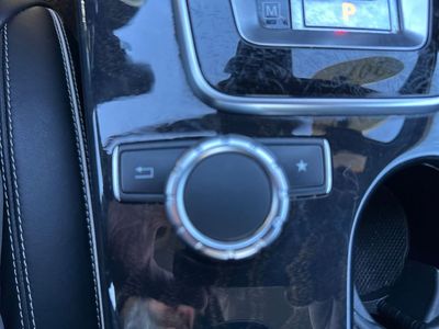 2017 Mercedes-Benz SLC — photo 32 view