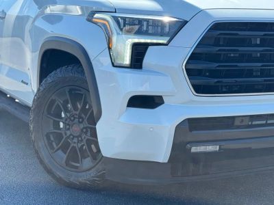 2024 Toyota Sequoia - Photo 3