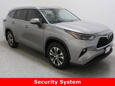 2025 Toyota Highlander AWD - Photo 4