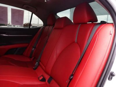 2019 Toyota Camry - Photo 25