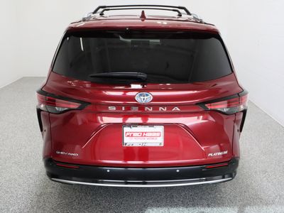 2025 Toyota Sienna AWD - Photo 8