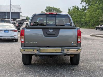 2017 Nissan Frontier - Photo 4