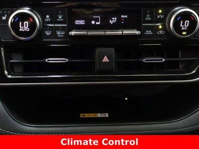 2025 Toyota Highlander AWD - Photo 20