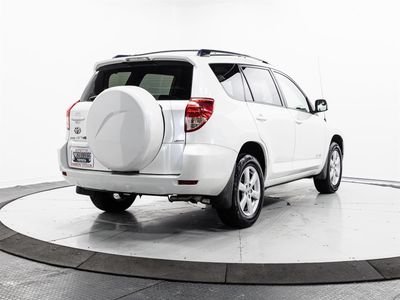 2007 Toyota RAV4 — photo 11 view