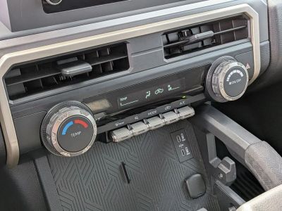 2024 Toyota Tacoma - Photo 14