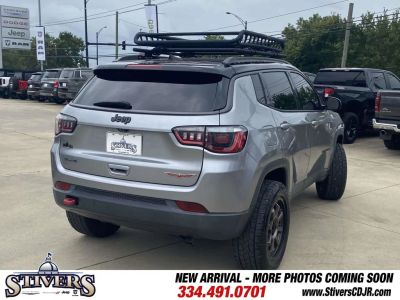 2019 Jeep Compass — photo 9 view