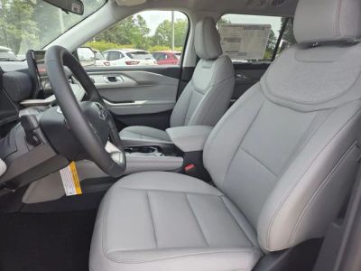 2026 Ford Explorer — photo 32 view