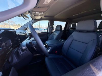 2025 Chevrolet Silverado 1500 — photo 10 view