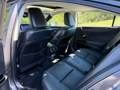 2023 Lexus ES - Photo 24