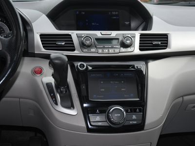 2017 Honda Odyssey - Photo 25