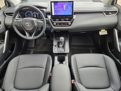 2026 Toyota Corolla Cross - Photo 18