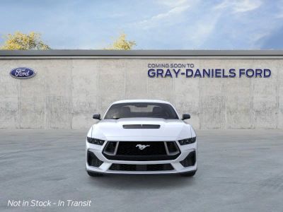 2026 Ford Mustang - Photo 6