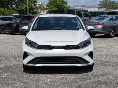 2023 Kia Forte - Photo 8