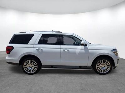 2024 Ford Expedition — rear three-quarter view