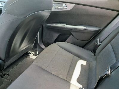 2023 Kia Forte - Photo 28