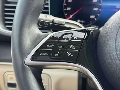 2026 Mercedes-Benz GLE — photo 24 view
