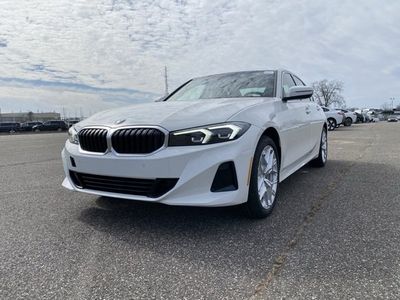 2025 BMW 3 Series - Photo 1
