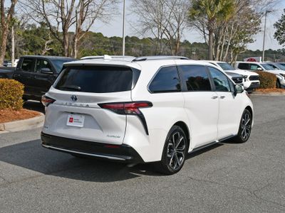 2025 Toyota Sienna — interior view