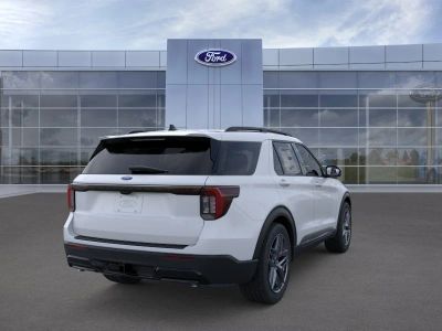 2026 Ford Explorer — photo 8 view