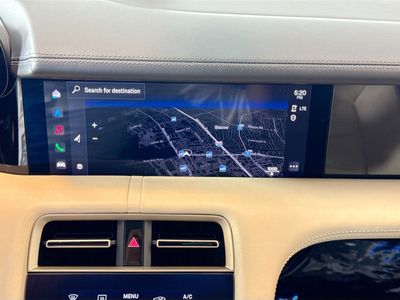 2020 Porsche Taycan — photo 17 view