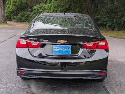 2018 Chevrolet Malibu - Photo 4