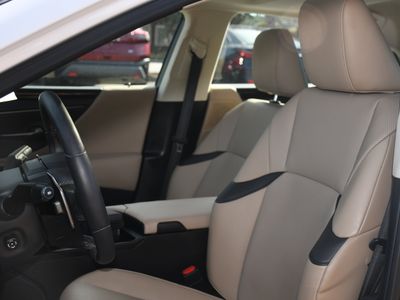2020 Lexus ES — photo 12 view