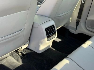 2017 Volkswagen Passat - Photo 24